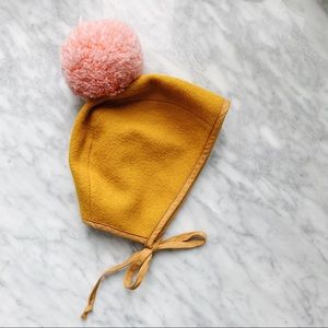 Briar Pom Bonnet